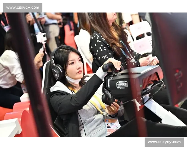 热血竞技，无畏前行！F1电竞公开赛，燃爆全场！